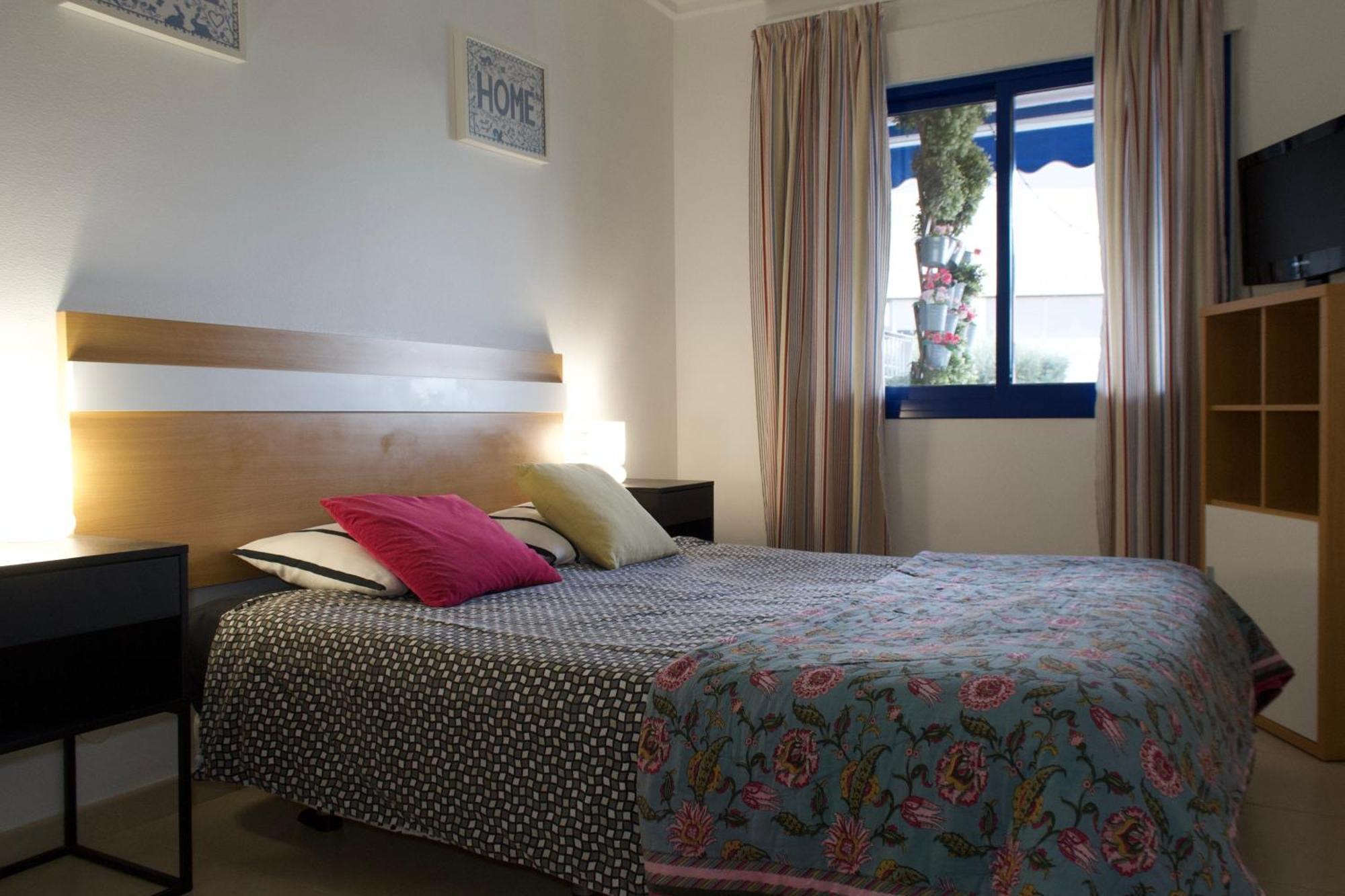Alicante Apartments מראה חיצוני תמונה