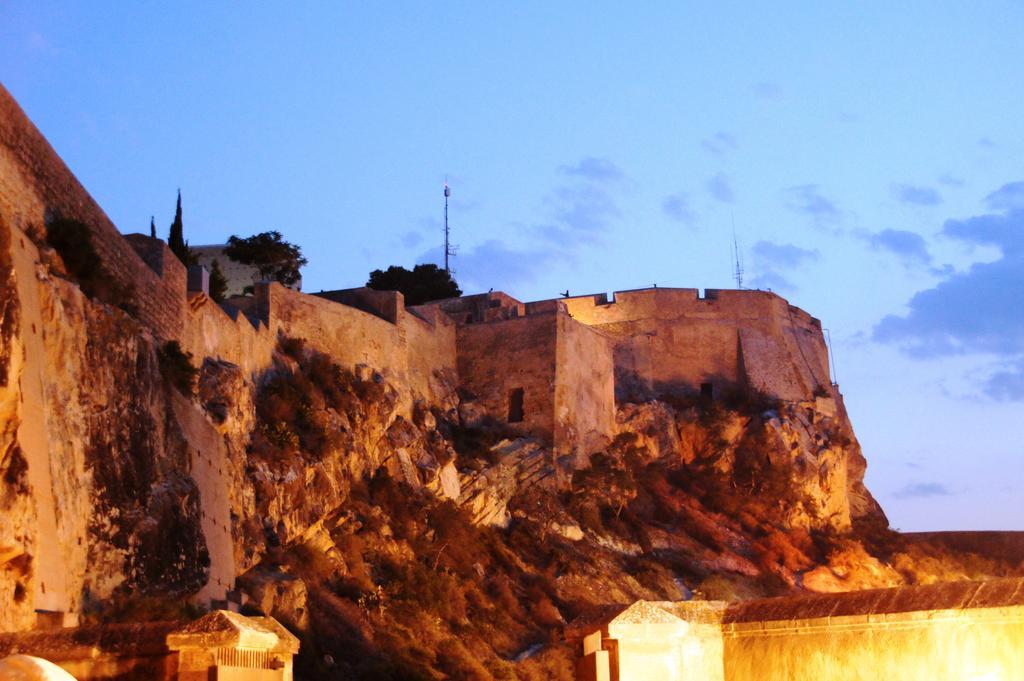 Alicante Apartments חדר תמונה