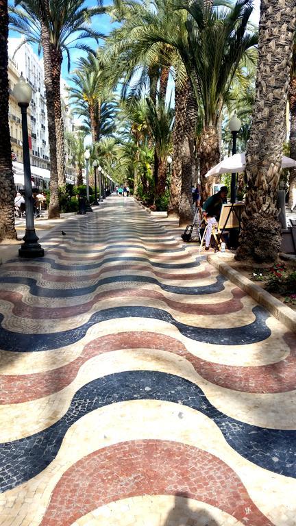 Alicante Apartments מראה חיצוני תמונה
